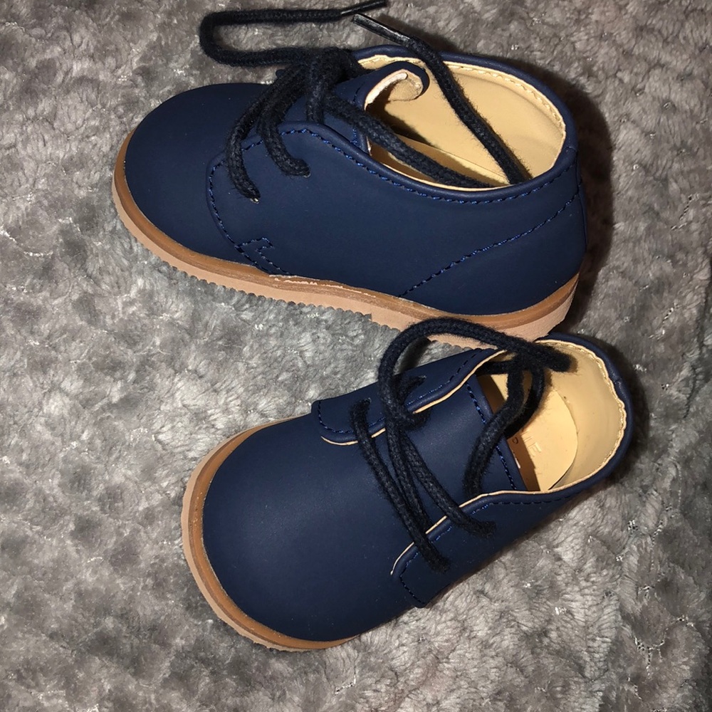 Baby dress shoes